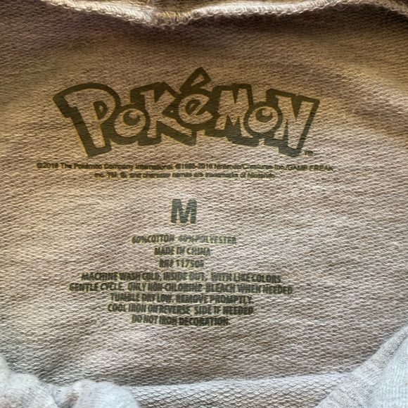 Pokémon Pikachu hoodie - Picture 3 of 3